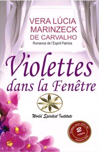 violettes dans le fenetre